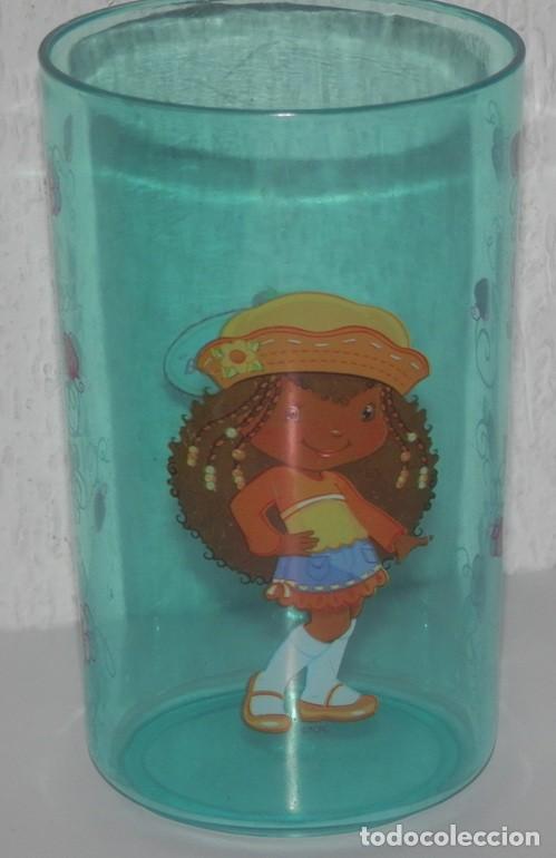 Collecting: VASO DE LA SERIE TARTA DE FRESA