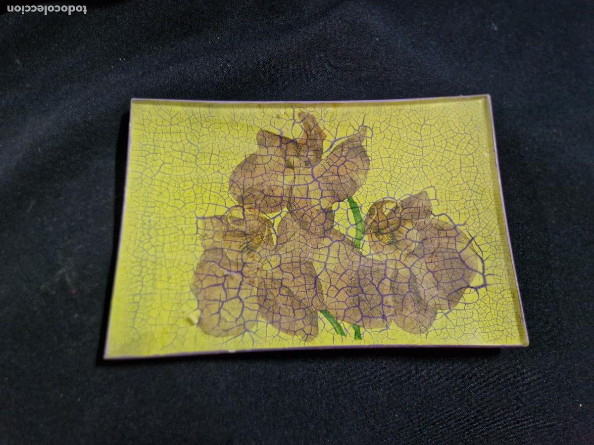 Coleccionismo: BONITA BANDEJA DE CRISTAL. DISE&Ntilde;O DE HOJAS. MEDIDA 22*14