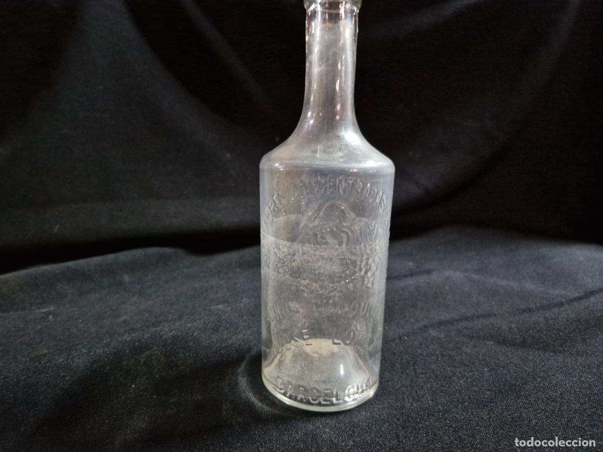Coleccionismo: BONITA BOTELLA COLECCIONABLE DE CRISTAL. LAS FLORES CONCETRADAS DE ESPA&Ntilde;AS.