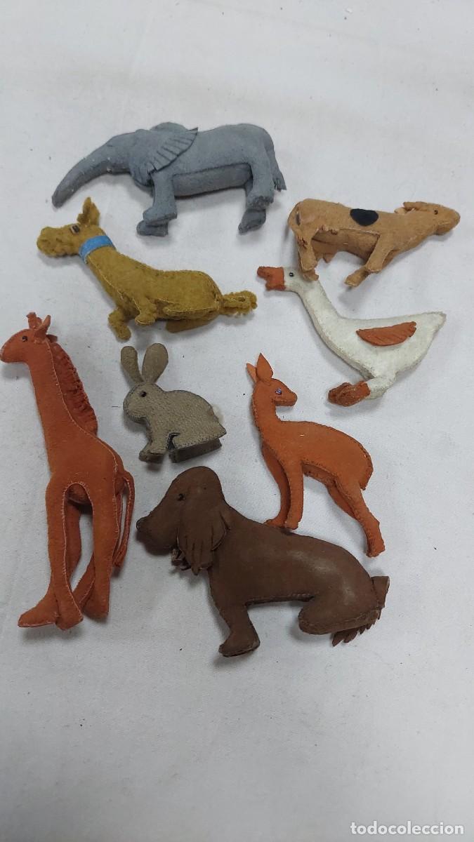 Coleccionismo: Antiguo lote de mu&ntilde;ecos de animales de trapo