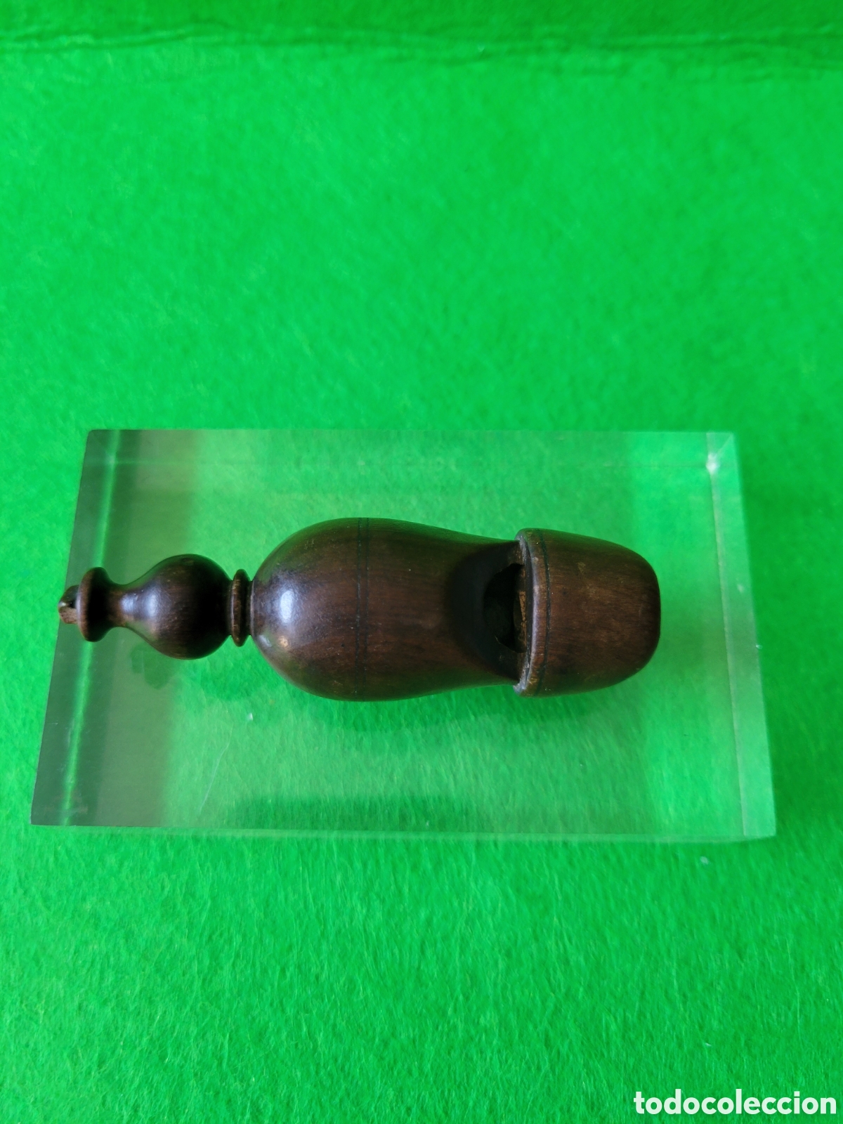Coleccionismo: ANTIGUO SILBATO DE MADERA DE CAOBA
