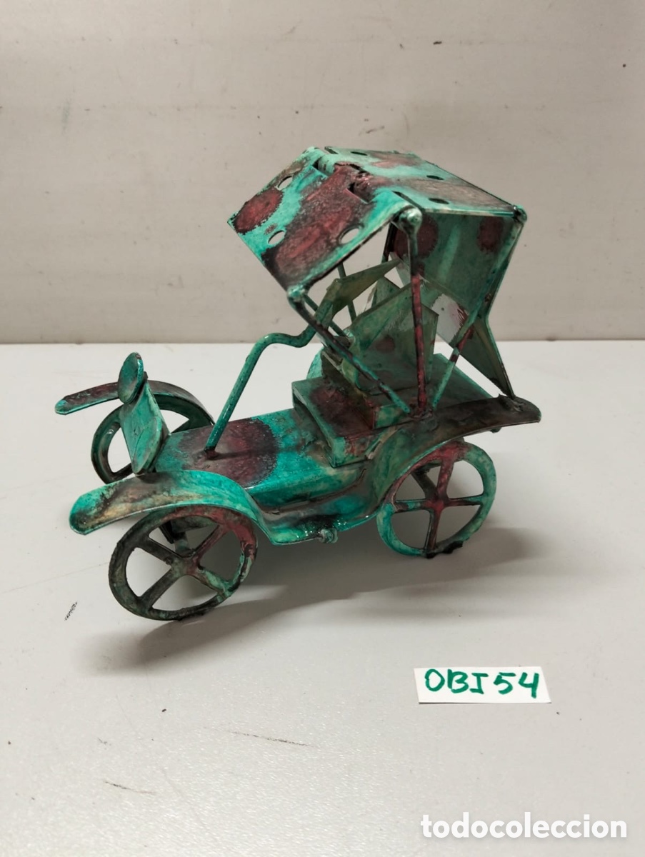 Coleccionismo: figura decorativa es un modelo artesanal en miniatura de un coche cl&aacute;sico antiguo