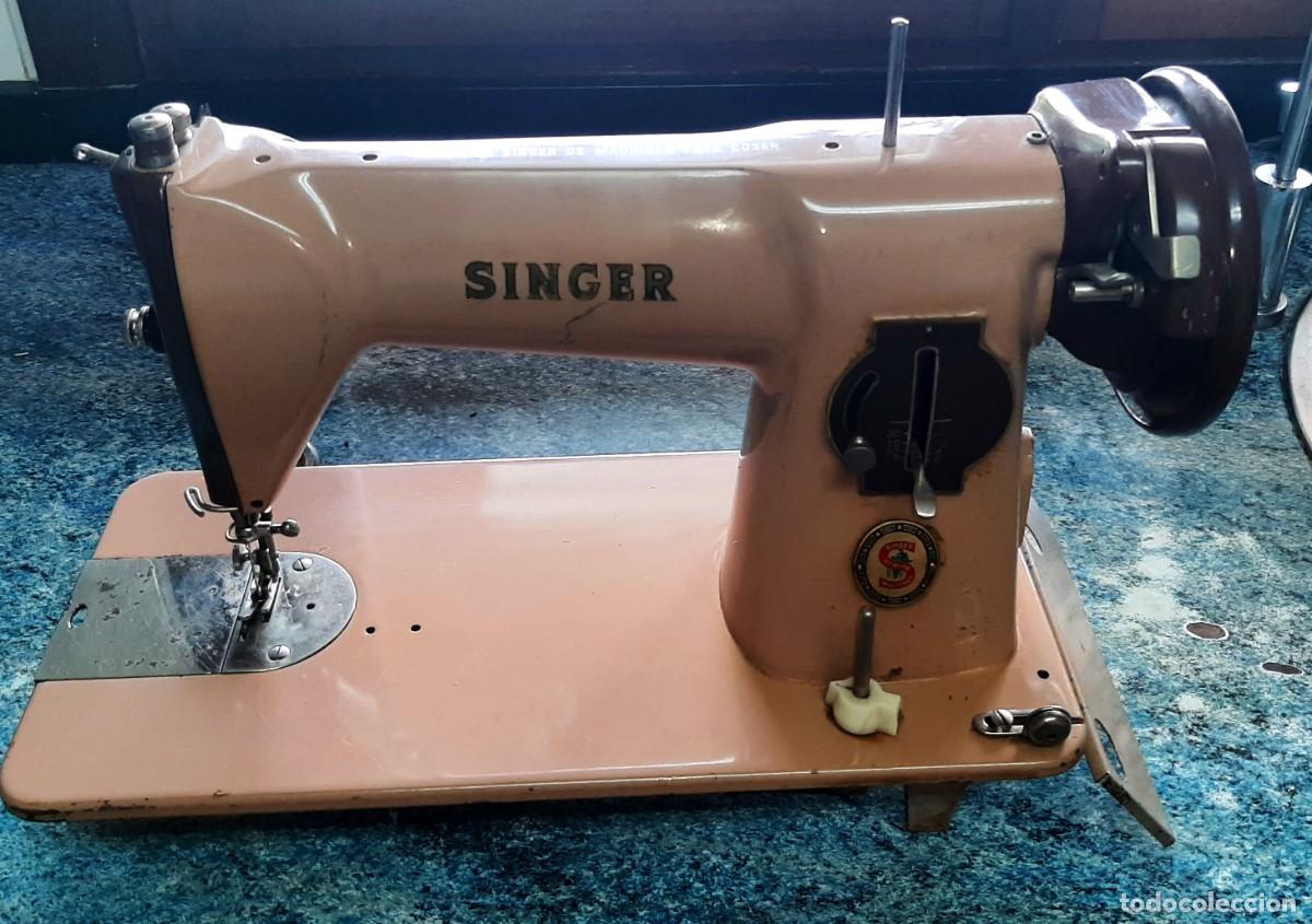 Coleccionismo: Maquina coser Singer 1962.
