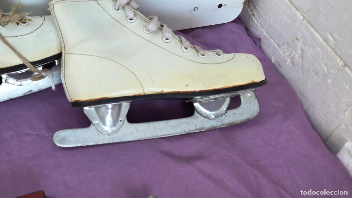 Coleccionismo: botas de patinar en hielo - Foto 2