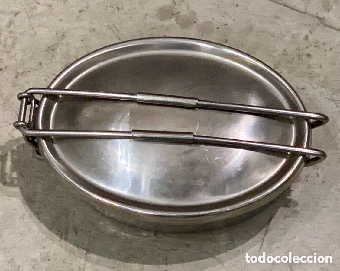 Coleccionismo: Fiambrera ovalada. Acero inoxidable.