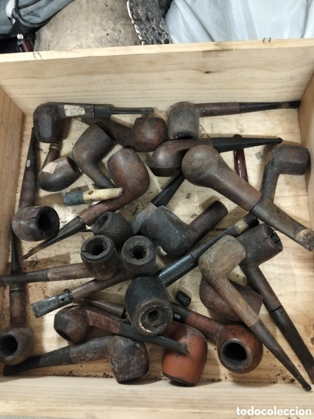 Coleccionismo: Pipas de fumar. De madera y diferentes materiales.