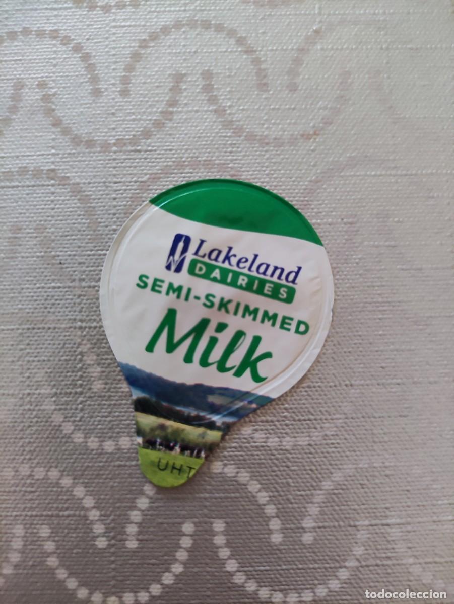 Coleccionismo: TAPA TARRINA MONODOSIS LECHE - LAKELAND DAIRIES - UNITED KINGDOM - VACA