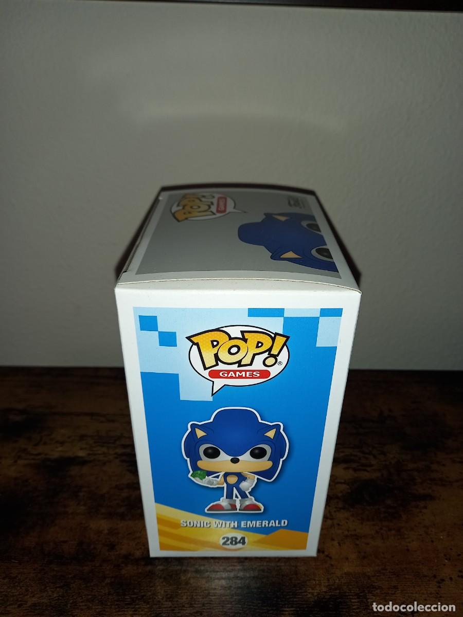 Coleccionismo: Funko Pop Sonic With Emerald 284 - Foto 3