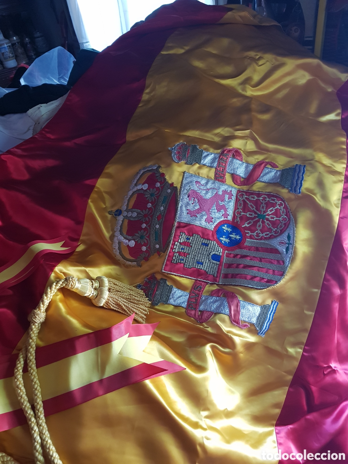 Coleccionismo: ESPECTACULAR BANDERADE ESPA&Ntilde;A BORDADA DOBLE TELA DE RASO.