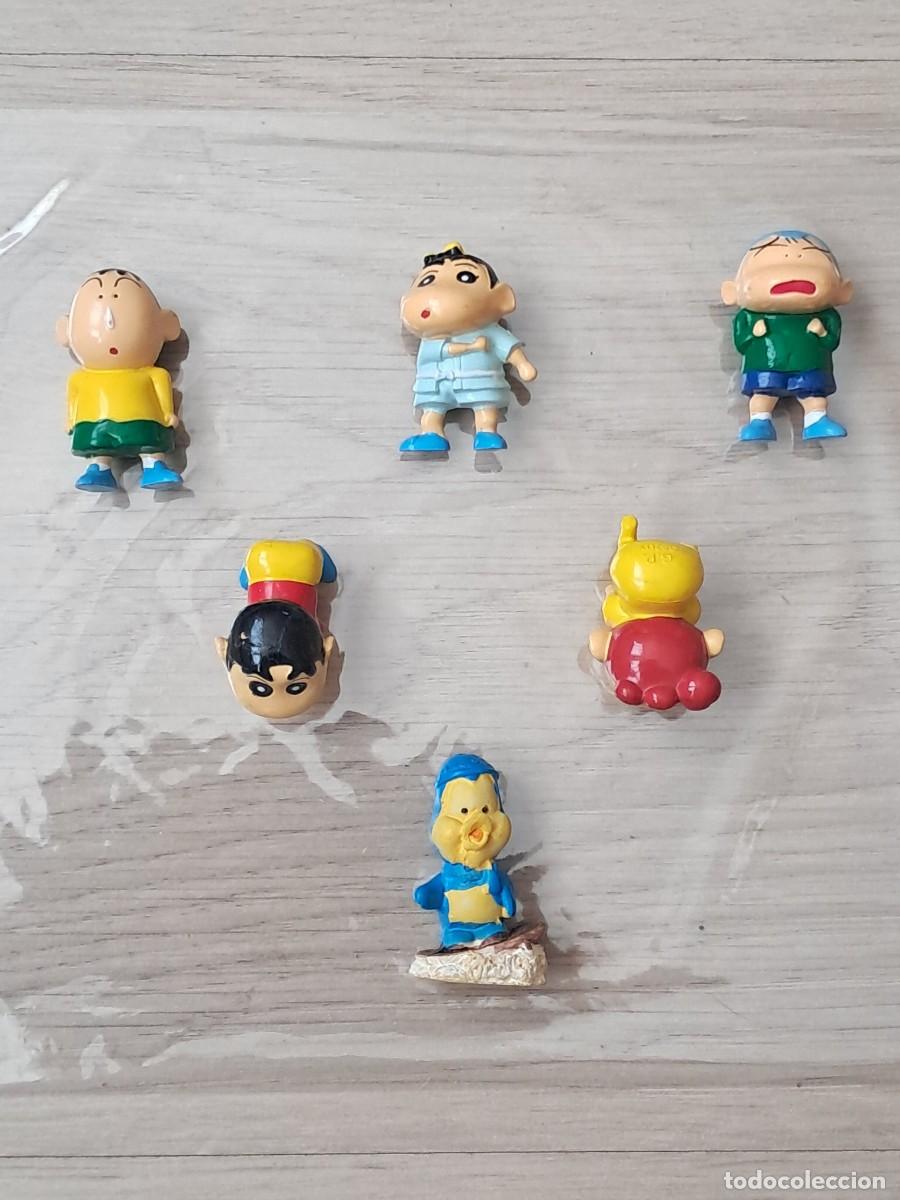 Coleccionismo: Mu&ntilde;ecos serie Shin Chan + pajarillo amarillo tipo Piol&iacute;n.