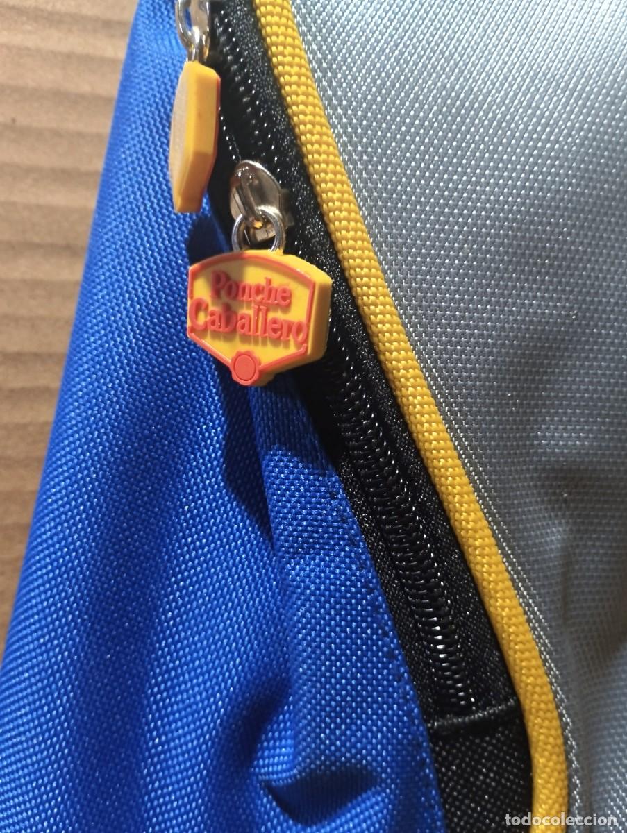 Coleccionismo: PONCHE CABALLERO-MOCHILA. - Foto 3
