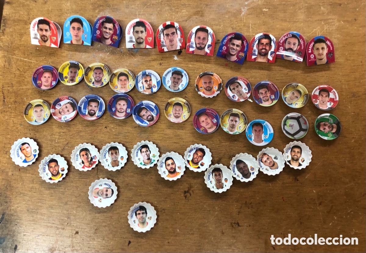 Coleccionismo: 45 chapas de f&uacute;tbol en perfecto estado