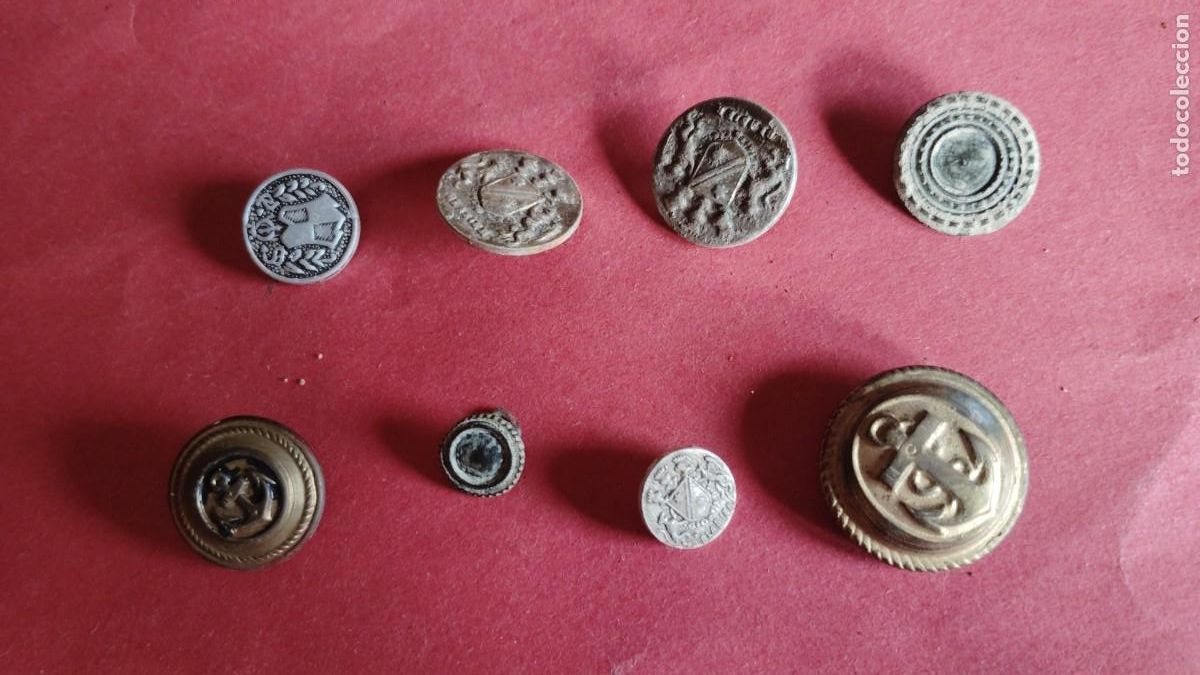Coleccionismo: BOTONES.-LOTE DE 8 BOTONES ANTIGUOS.