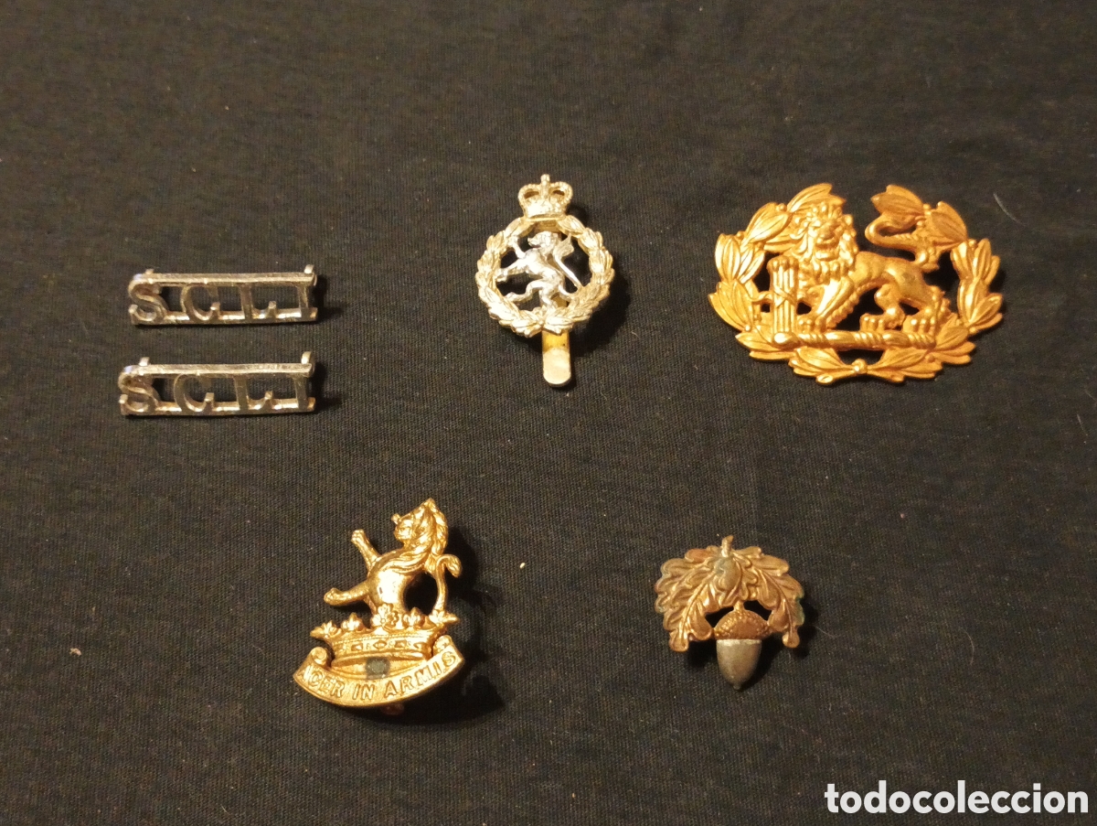 Coleccionismo: Lote insignia militares uniformes ejercito lote 2