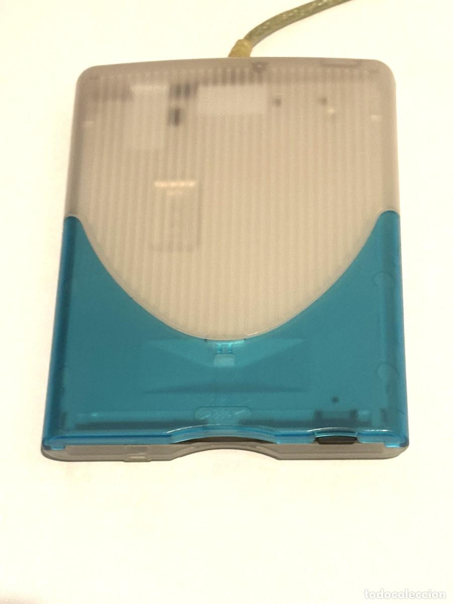 Coleccionismo: Disquetera USB Retro VST Blueberry (iMac G3)