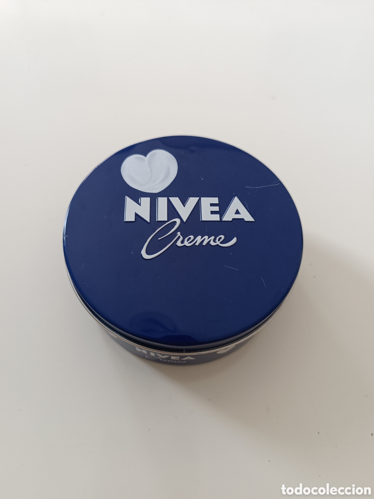 Coleccionismo: Bote Nivea edici&oacute;n corazones - Foto 2