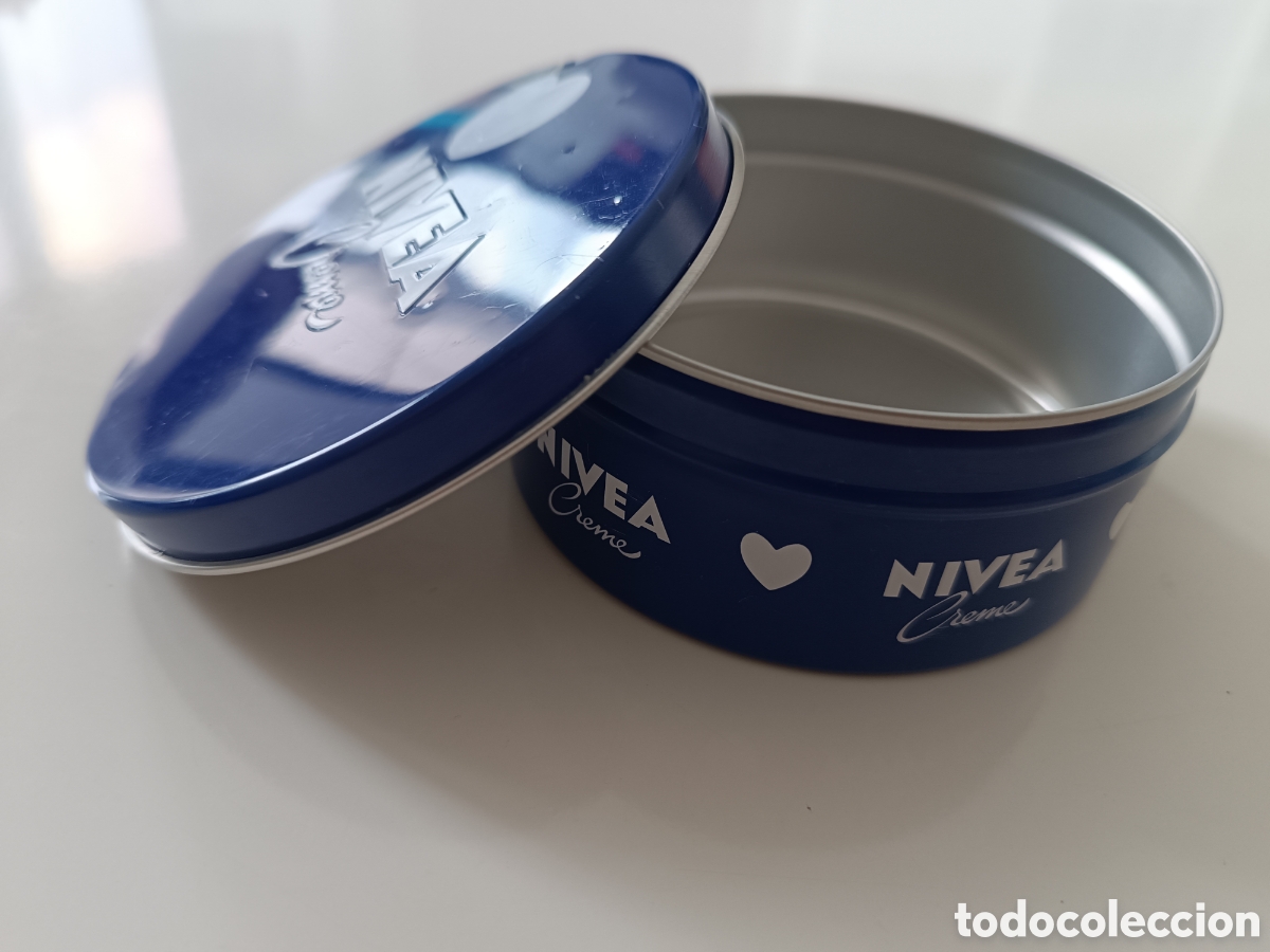 Coleccionismo: Bote Nivea edici&oacute;n corazones - Foto 3