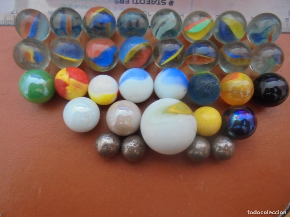 Coleccionismo: LOTE DE 33 CANICAS, INCLUYE 4 MAS PEQUE&Ntilde;AS METALICAS Y UNA DE GIGANTE