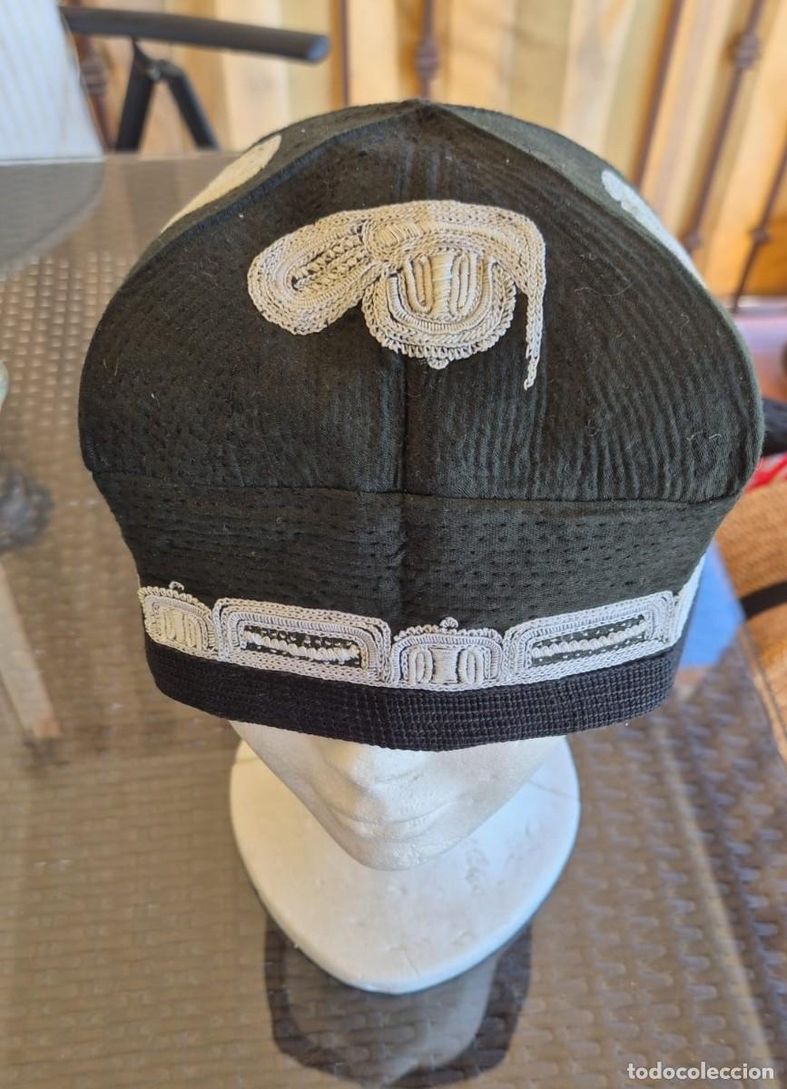 Coleccionismo: Gorro tradicional Uzbekist&aacute;n