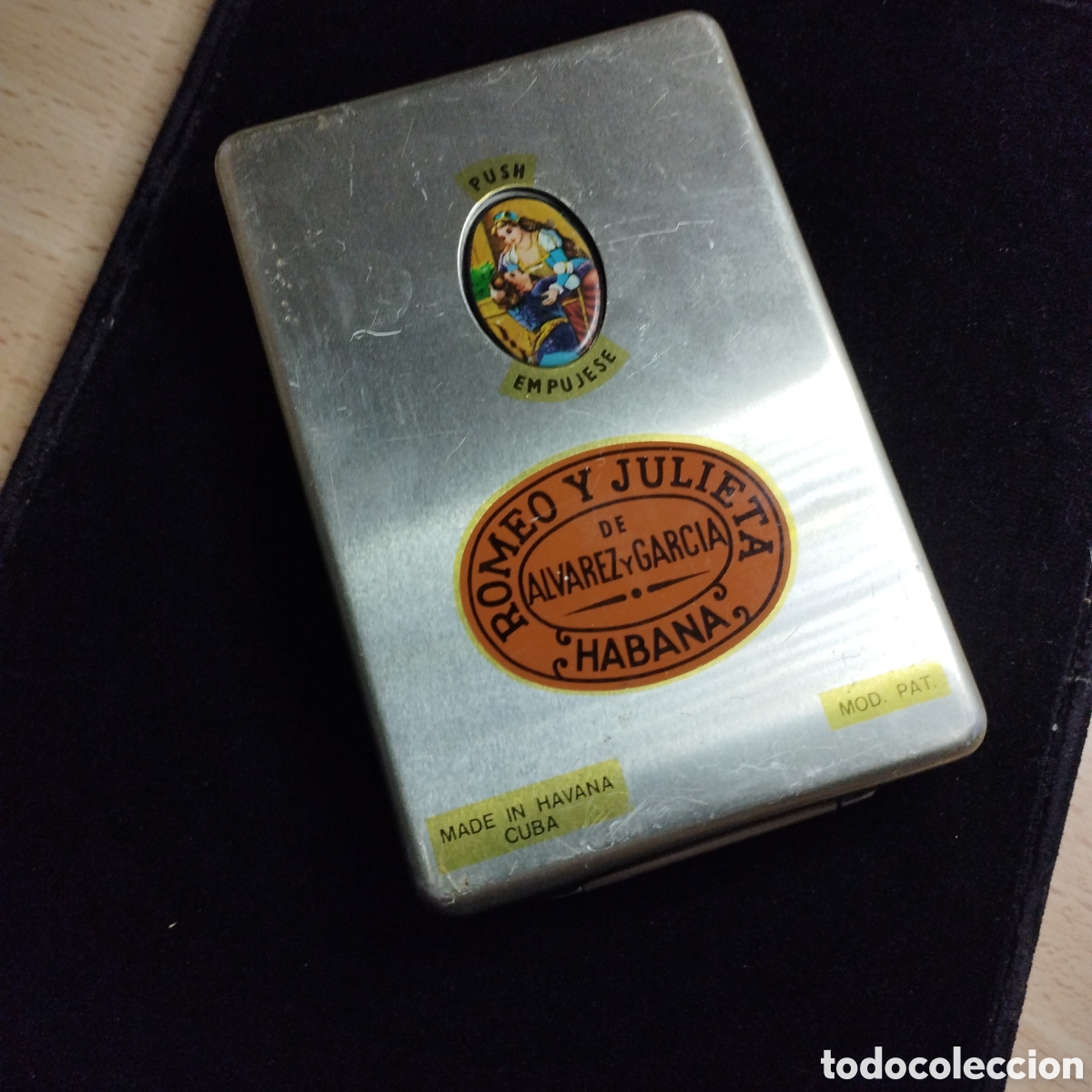 Coleccionismo: Caja met&aacute;lica para puros. Romeo y Julieta. Habana. Vacia. Usada.