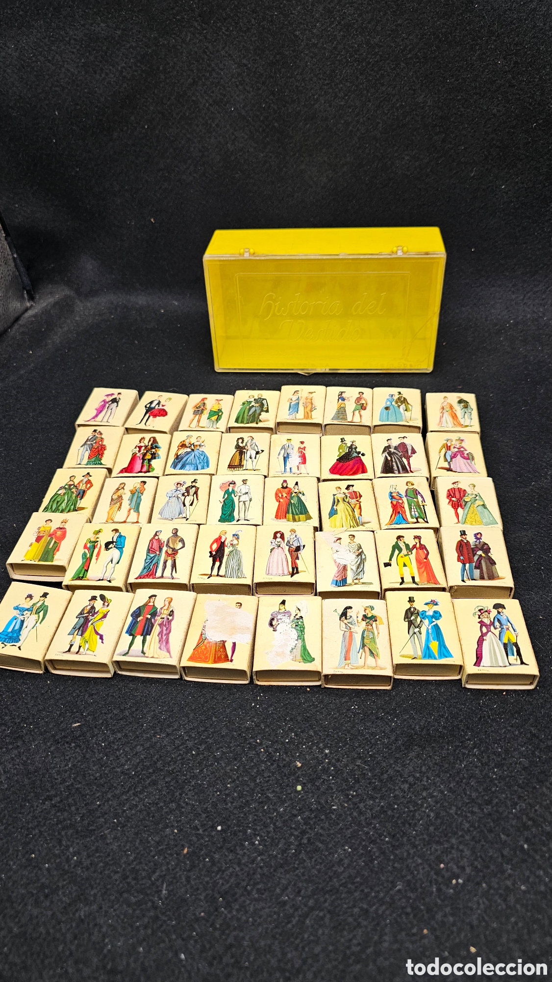 Coleccionismo: colecci&oacute;n completa de 40 cajas de cerillas antiguas de la serie &laquo;Historia del Vestido&raquo;