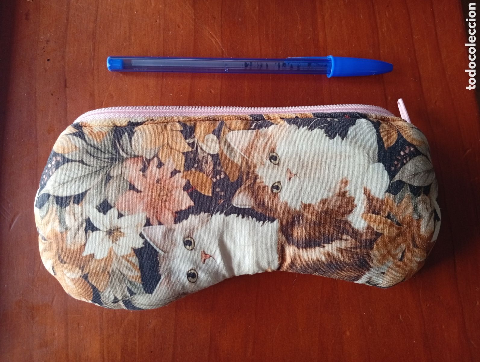 Coleccionismo: FUNDA DE GAFAS TELA ESTAMPADO GATOS GATITOS