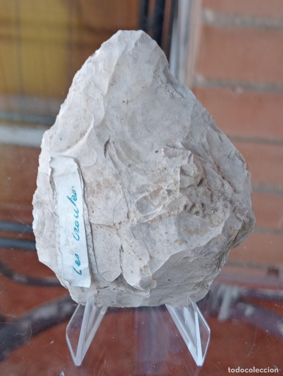 Collecting: Neol&iacute;tico Medio a Tard&iacute;o. Raspador o peque&ntilde;a acha Lote 146/4