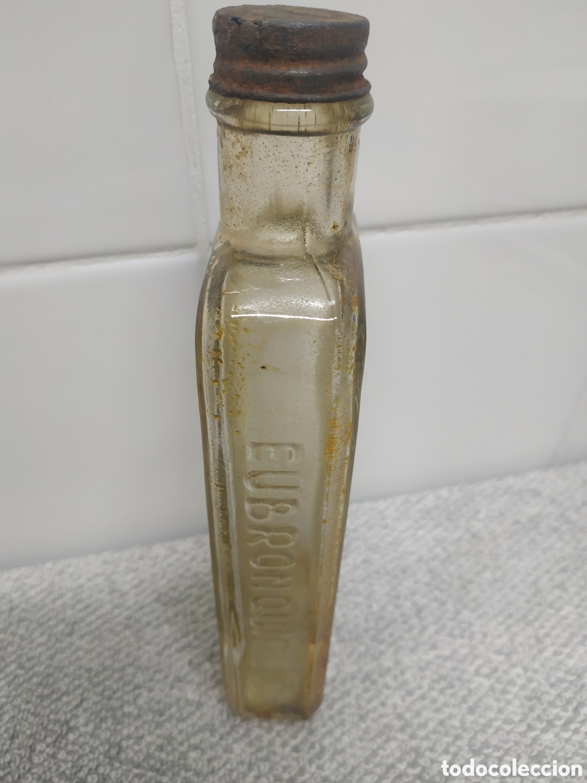 Coleccionismo: Frasco Eubronquiol antiguo - Foto 2