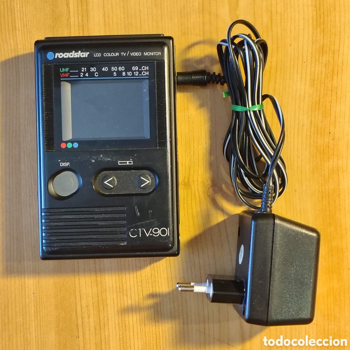 Coleccionismo: TV port&aacute;til vintage Roadstar CTV-901 LCD color