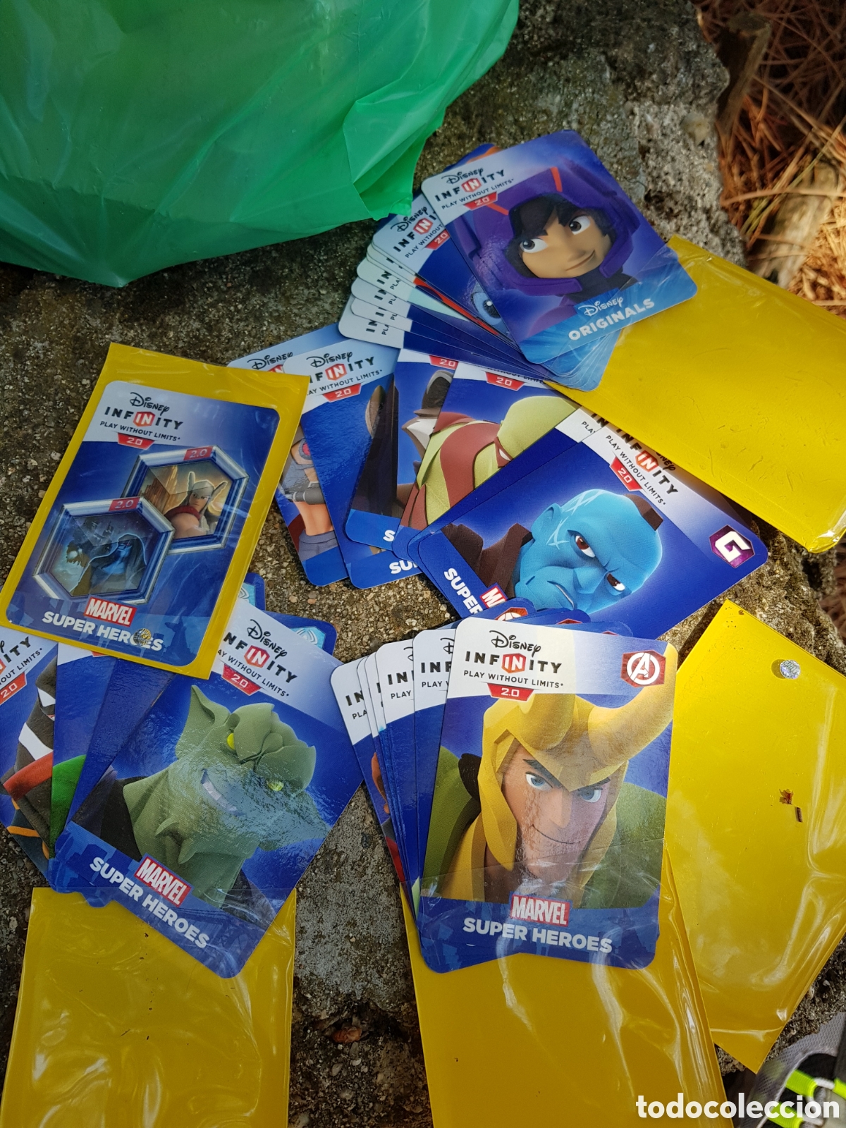 Coleccionismo: LOTE DE CARTAS INFINITY