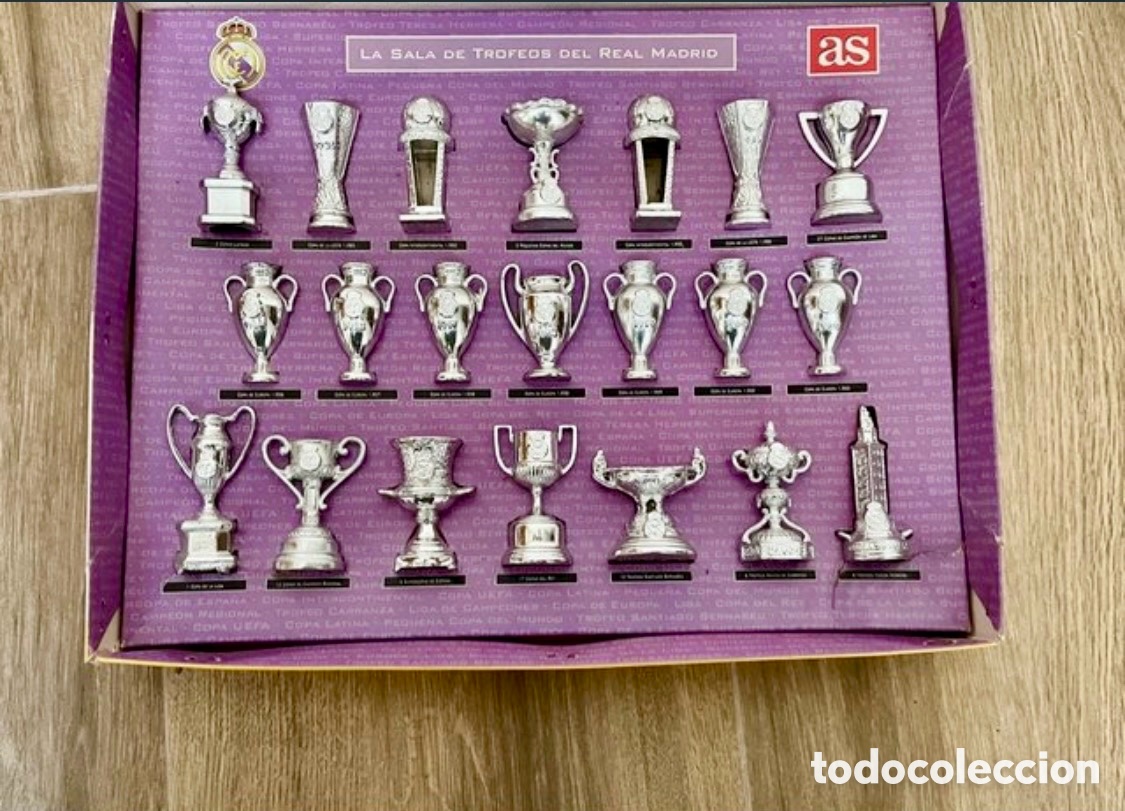 Coleccionismo: REAL MADRID-Sala de trofeos-21 Replicas en miniatura de Copas Trofeos mas importantes de su historia