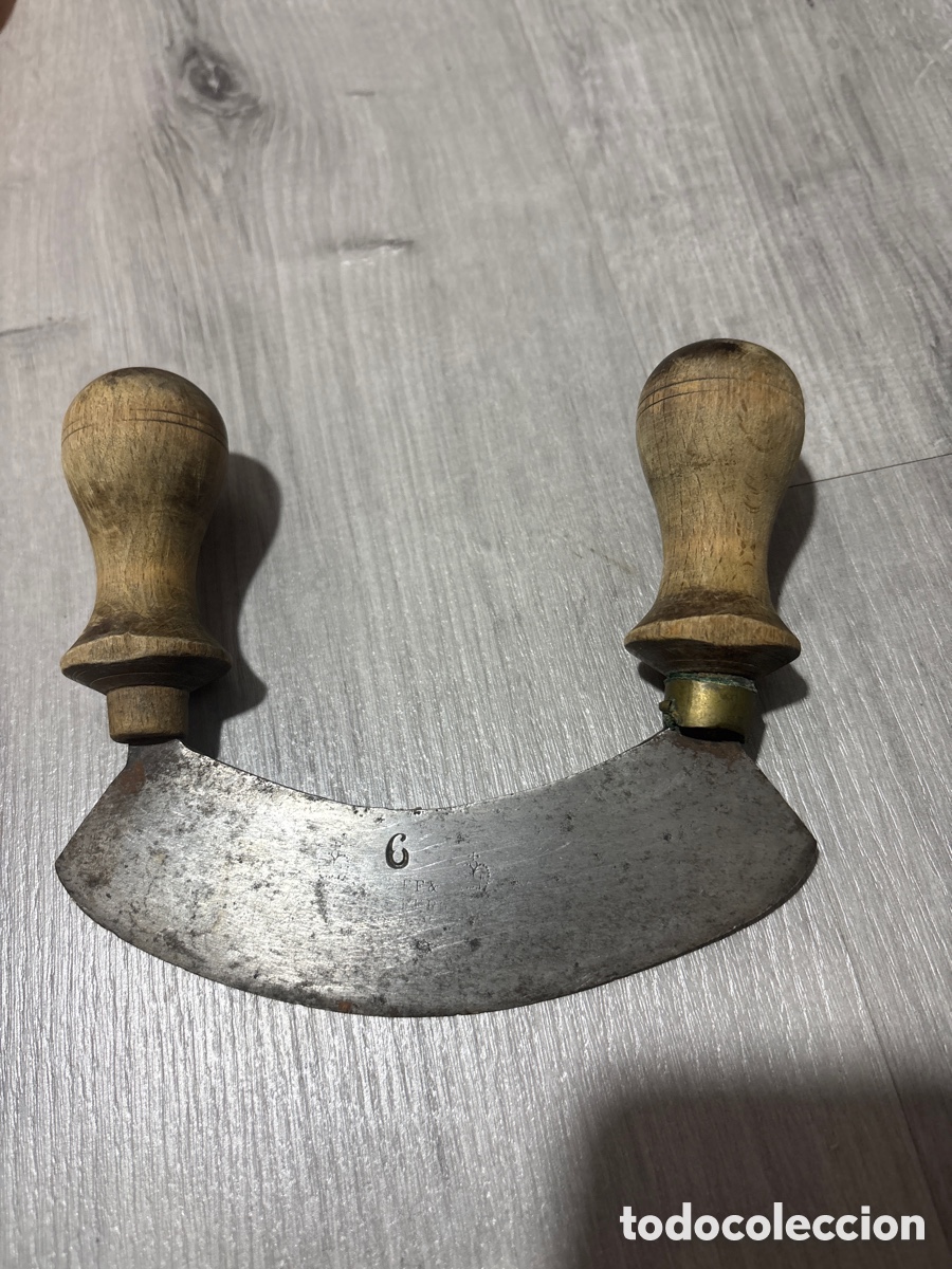 Coleccionismo: Tajadera cocina cuchillo media luna