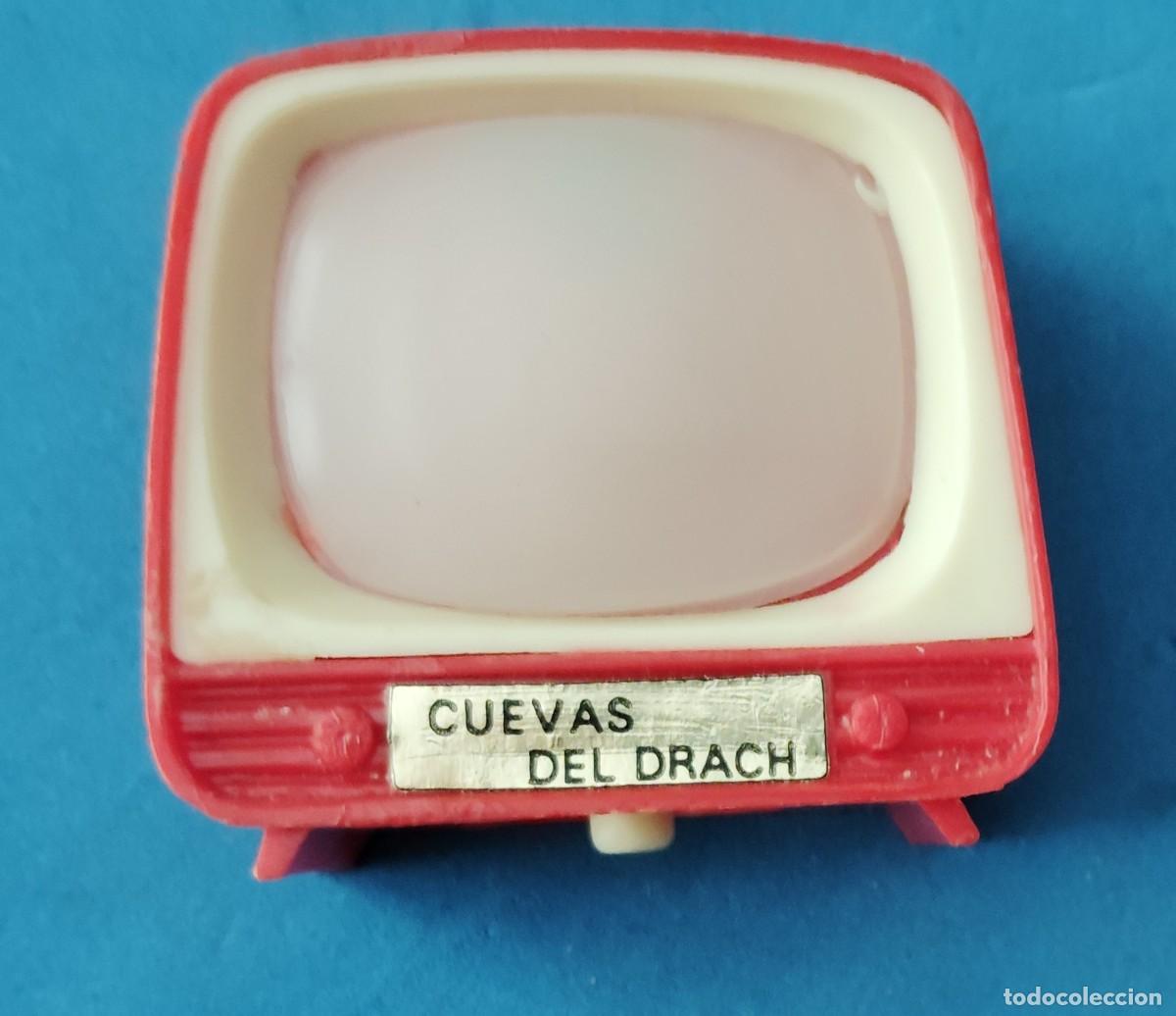 Coleccionismo: TELEVISOR VISOR DE FILMINAS - CUEVAS DEL DRACH -EL ENVIO ESTA INCLUIDO.