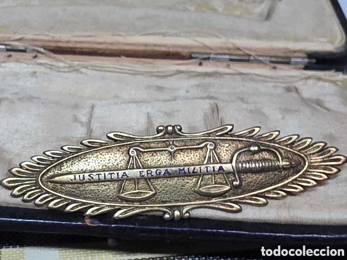 Coleccionismo: INSIGNIA DE TEM&Aacute;TICA JUR&Iacute;DICO MILITAR