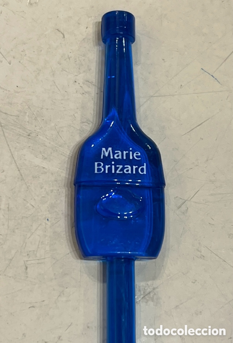 Coleccionismo: Agitador de Cocktel. Publicidad MARIE BRIZARD. Pl&aacute;stico. Azul.