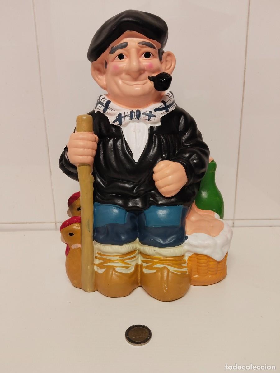 Coleccionismo: Figura de Olentzero. Porcelana. 32 cms