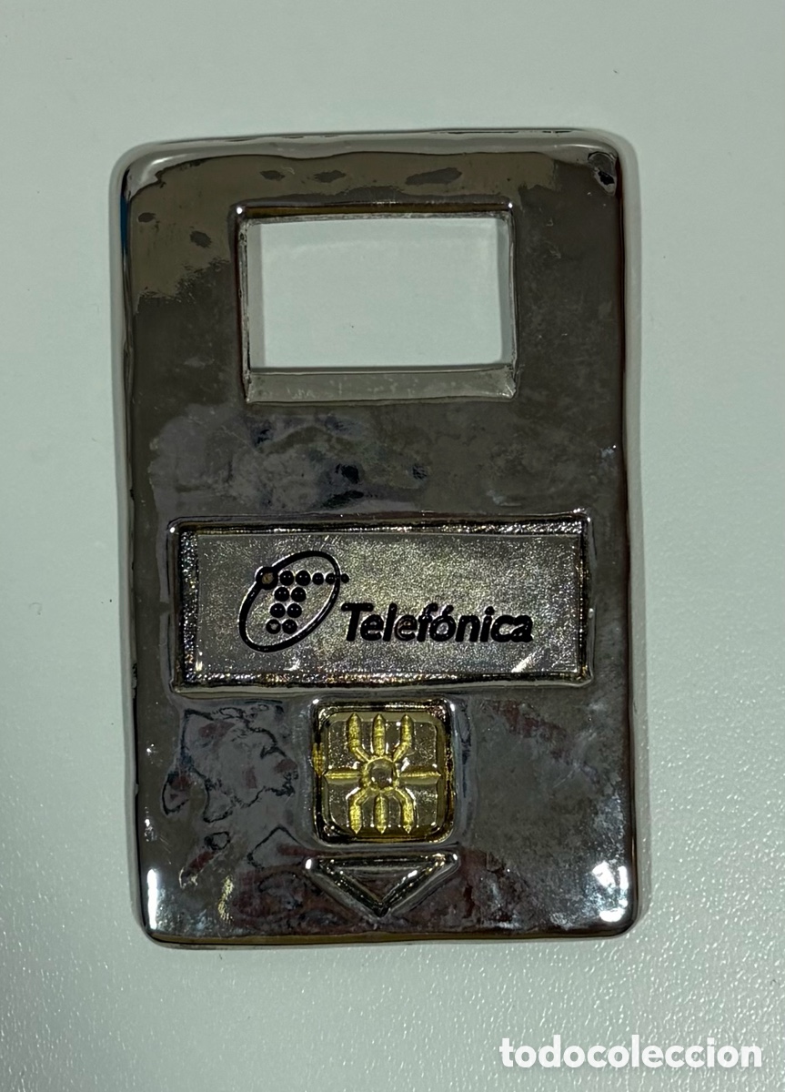 Collecting: Abrebotellas Telef&oacute;nica