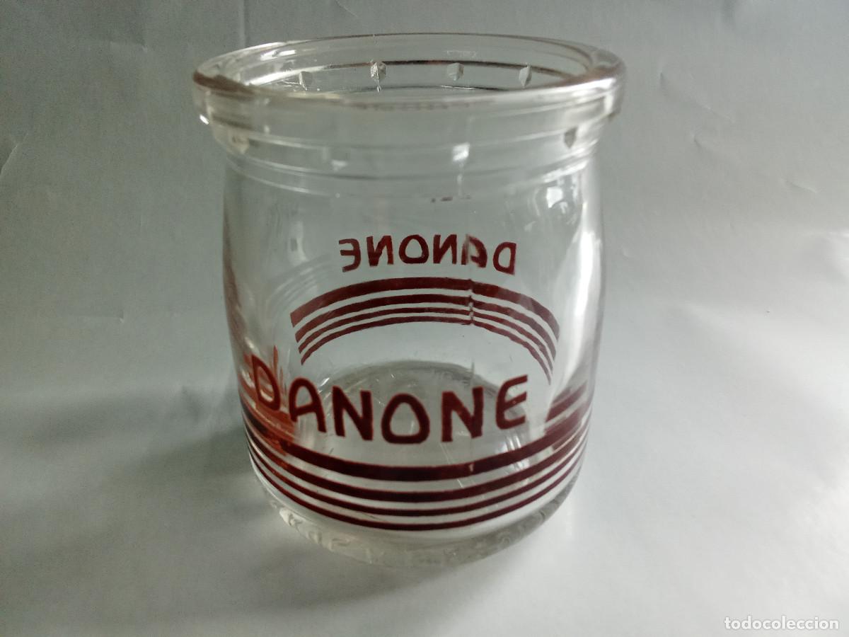 Coleccionismo: Envase cristal retornable yogurt Danone a&ntilde;os 70