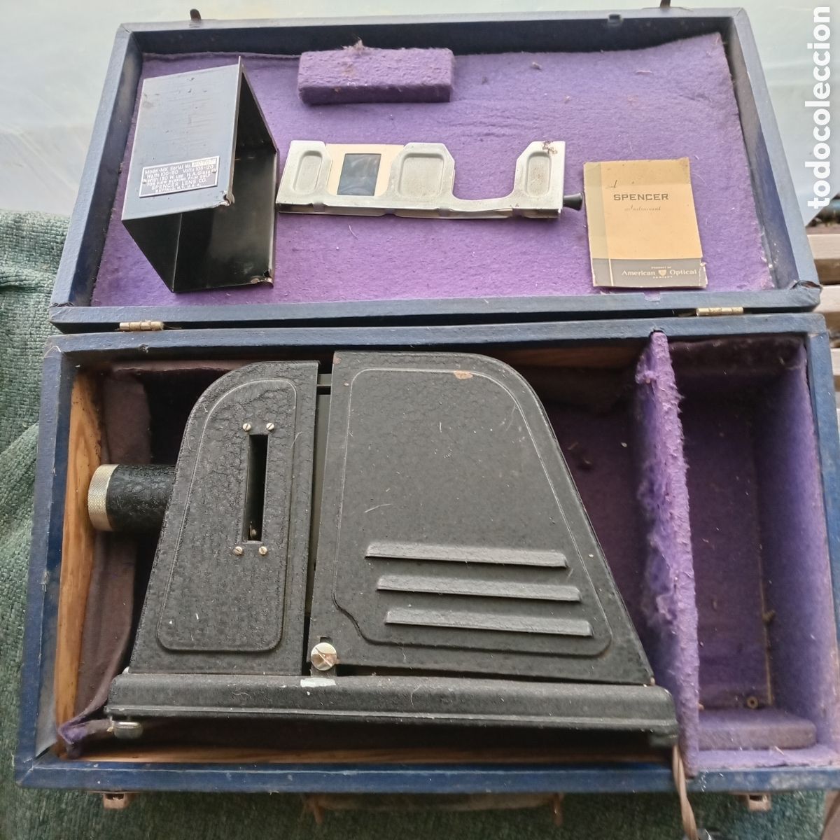 Coleccionismo: BUFFALO ( USA) ANTIGUO PROYECTOR CON CAJA,Y ACCESORIOS ORIGINALES VINTAGE COLECCIONISMO