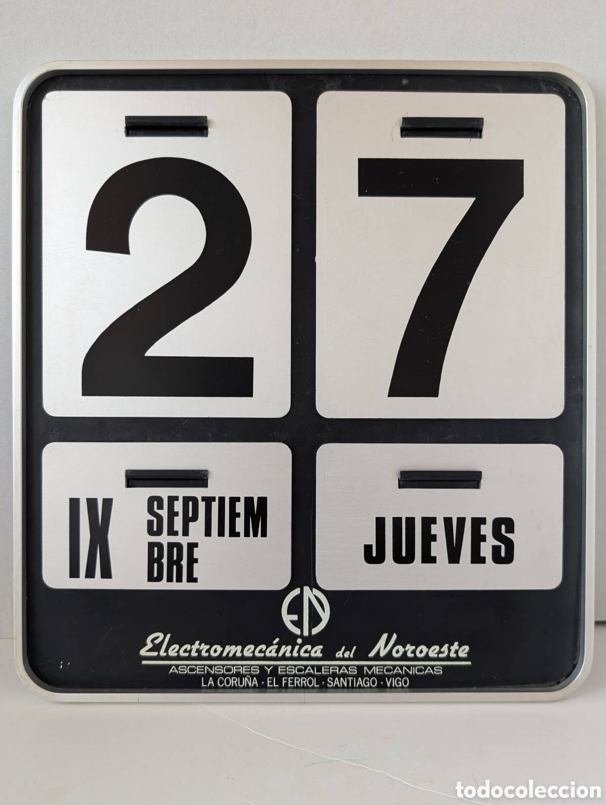 Coleccionismo: Calendario perpetuo met&aacute;lico Formosa - Enzo Mari - Danese Milano (Completo)