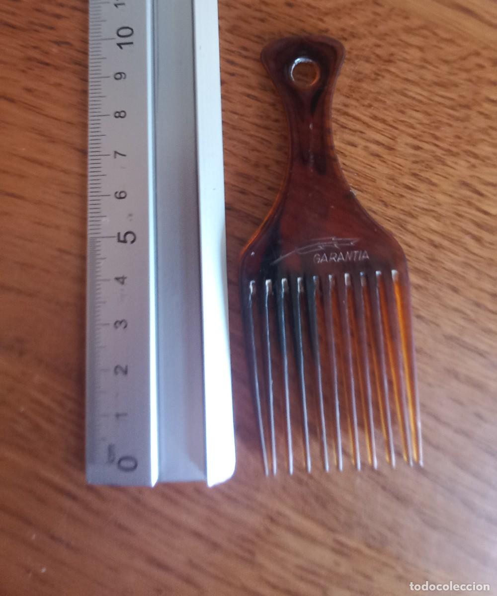 Coleccionismo: Antiguo Peque&ntilde;o peine mini