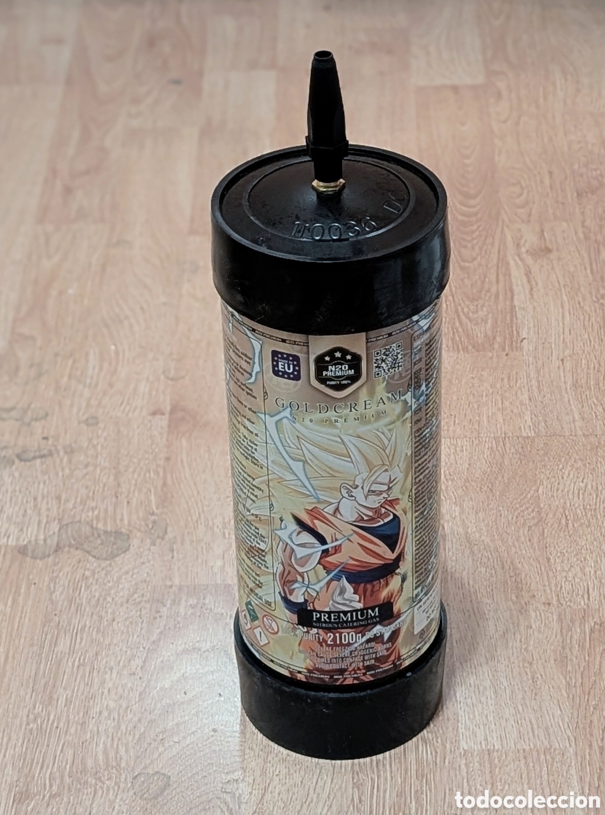 Coleccionismo: Dragon Ball Z Botella vac&iacute;a de &oacute;xido nitroso (N₂O) Goldcream Premium