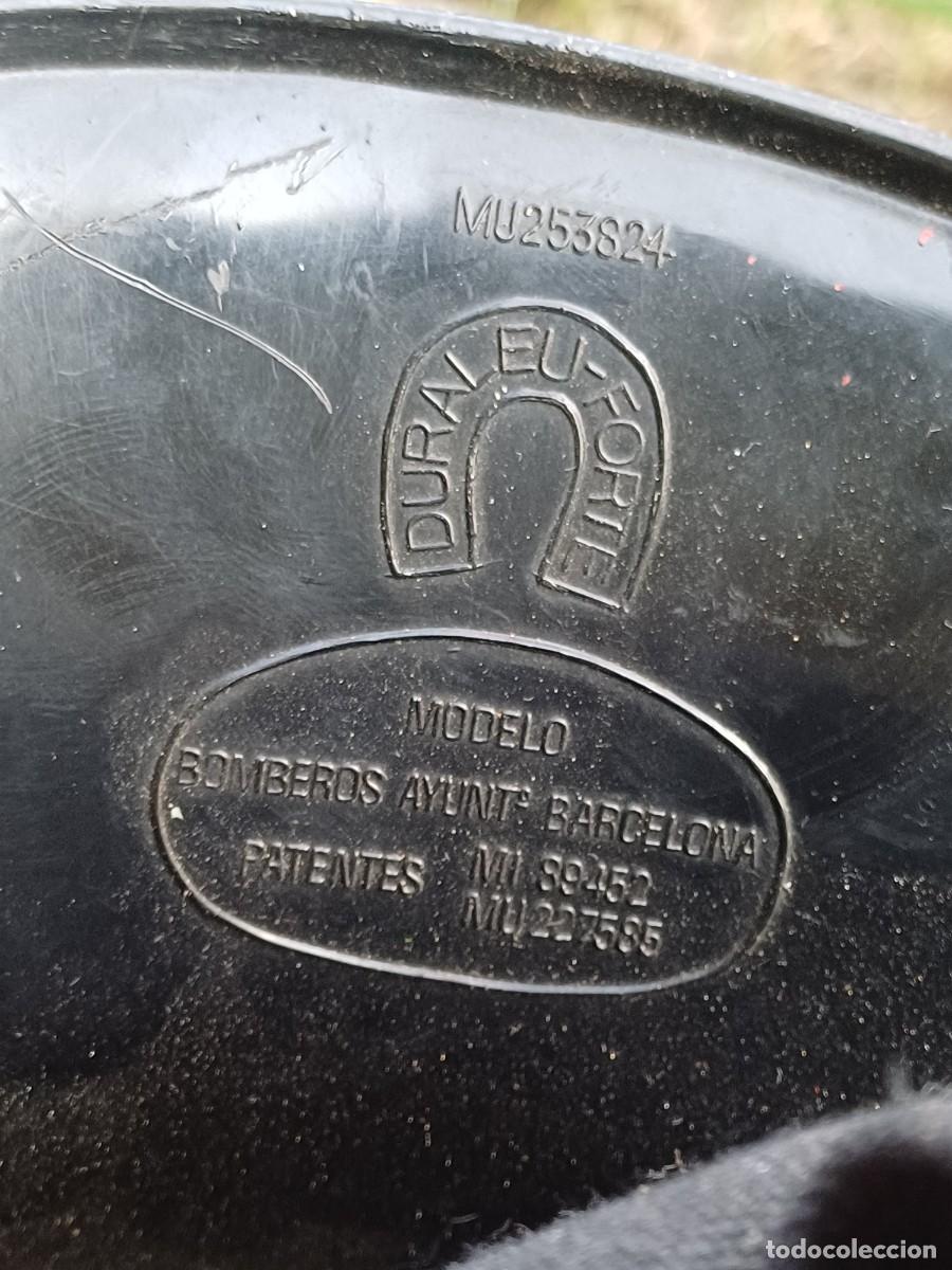 Coleccionismo: Casco de bombero antiguo - Foto 3