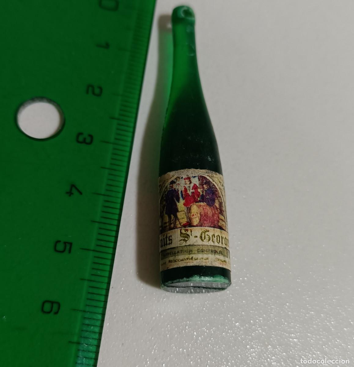 Coleccionismo: botella miniatura escala reproduccion de un llavero vino tinto franc&eacute;s Nuits-Saint-georges