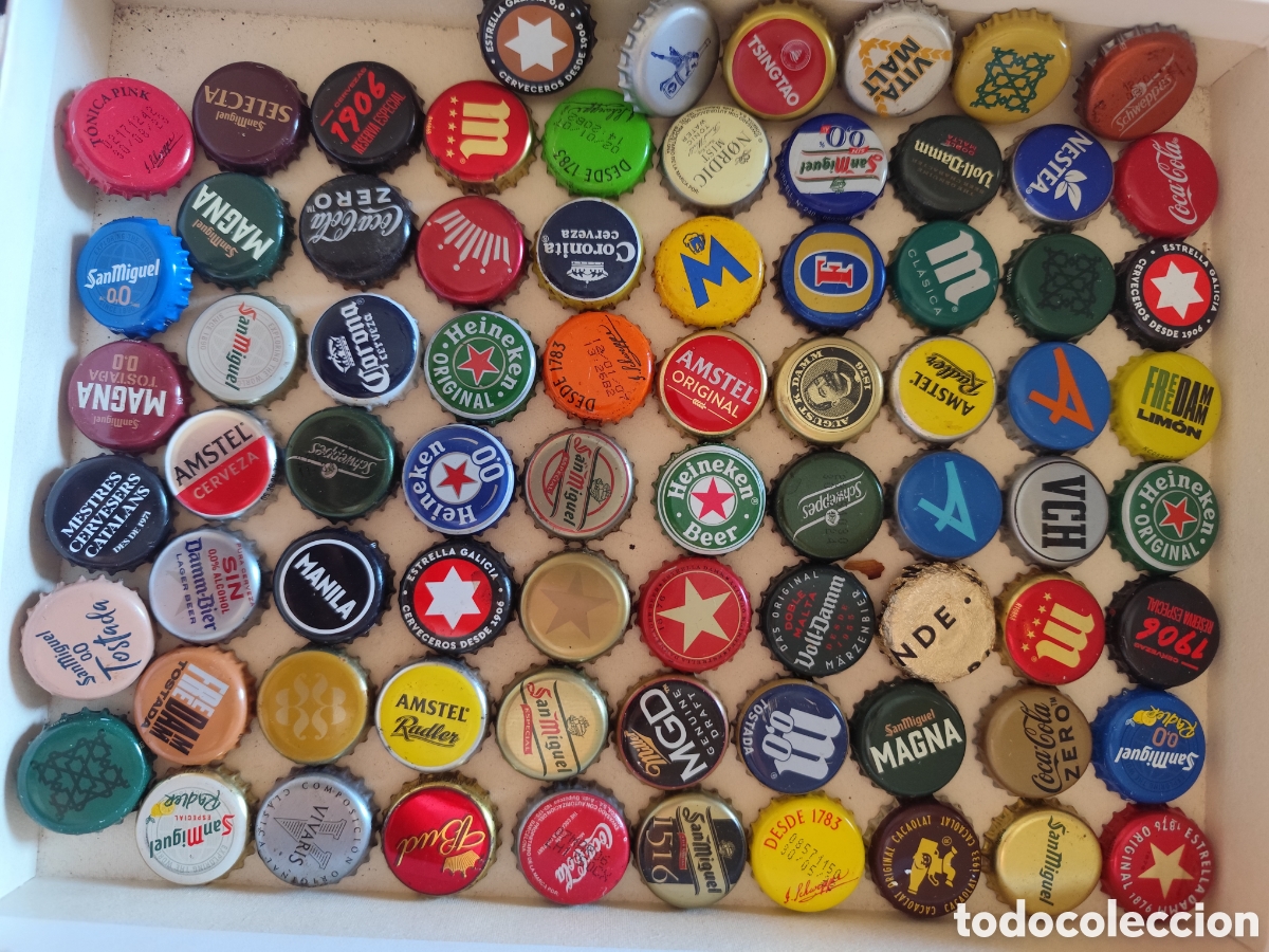 Coleccionismo: Caja 4'5 kg chapas cerveza y bebidas