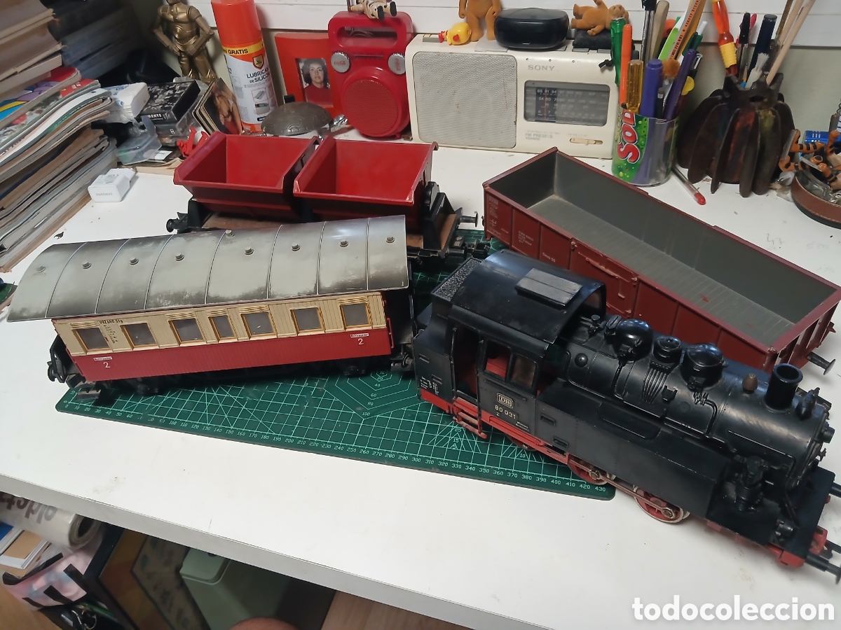 Coleccionismo: Tren Marklin DB H0 80030. Con tres vagones , 1 de pasajeros y 2 de mercancias