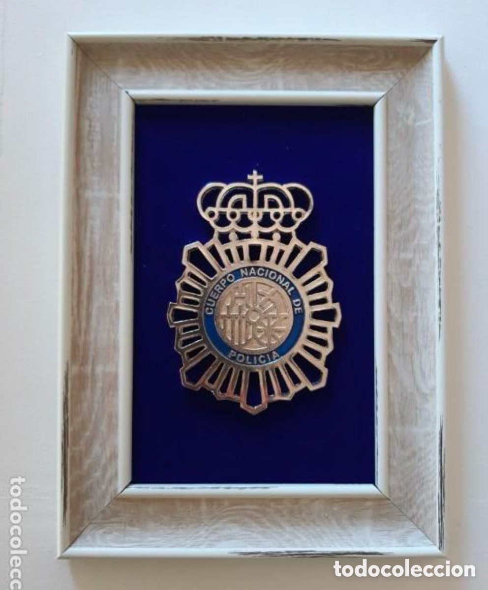 Coleccionismo: Cuadro insignia de la Polic&iacute;a Nacional