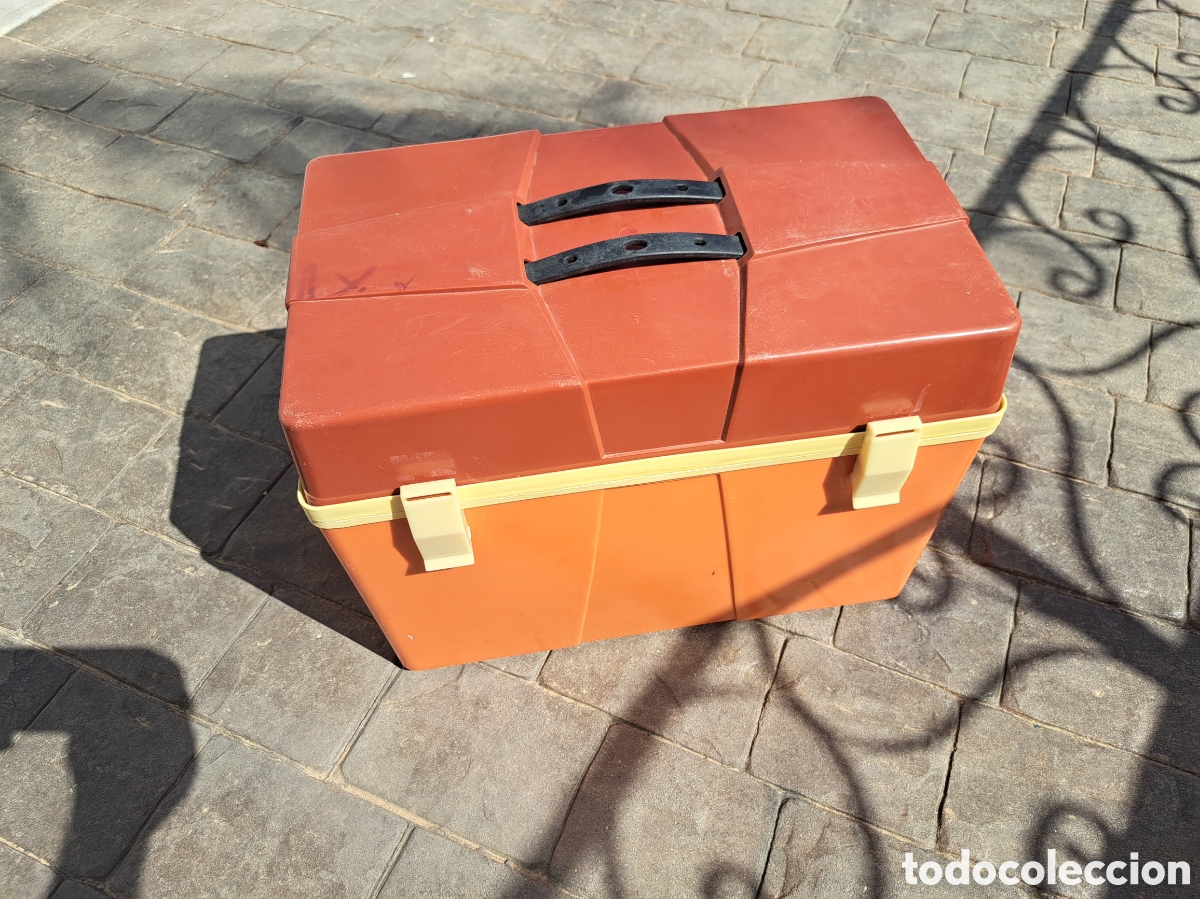 Coleccionismo: Jml Nevera portatil playa caravana camping picnic vintage buen estado. Rara en este estado A&ntilde;os 1970