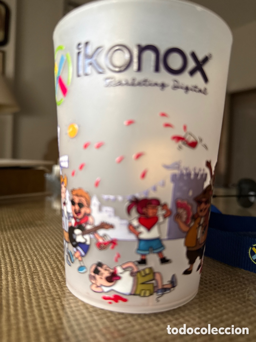 Coleccionismo: Vaso ikonox con dise&ntilde;o de molino de viento Don Quijote con Dani Fern&aacute;ndez
