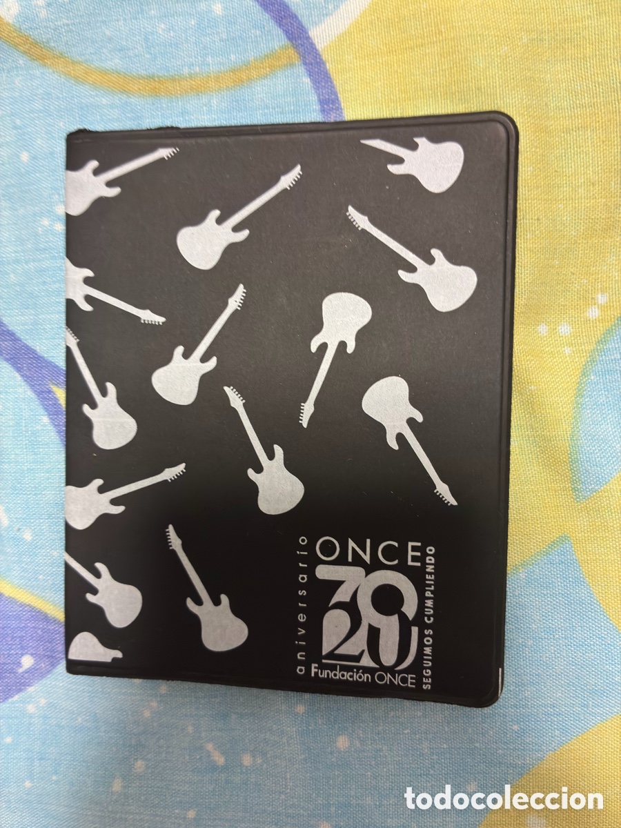 Coleccionismo: Funda / Tarjetero Fundaciones ONCE 28 Aniversario - &iexcl;Qu&eacute; Heavy! (Guitarras)